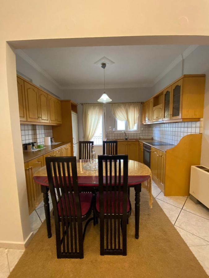 KarpenísionSitara'S Houseアパートメント エクステリア 写真