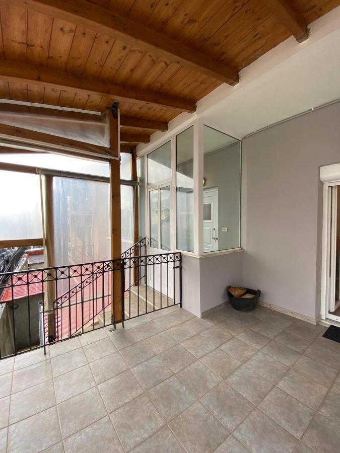 KarpenísionSitara'S Houseアパートメント エクステリア 写真